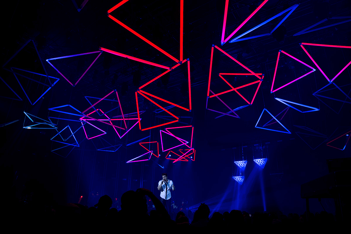 LUAN SANTANA - Image 10